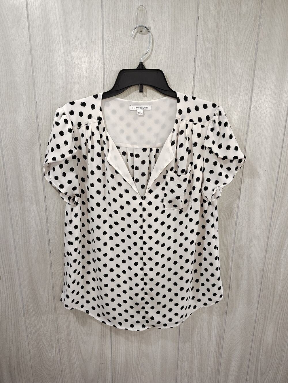 41 Hawthorn White Top Flutter Sleeves Black Polka Dot Size L Boho Timeless Chic